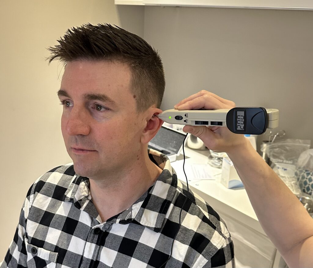 Ear mapping with ear acupuncture specialist in Alberta